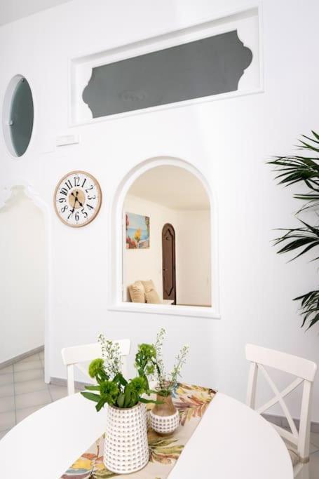 House On The Rock Apartment Positano Exterior photo